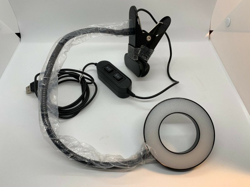 Lamp Zoom  clamp-on laptop lamp USB connection FX212
